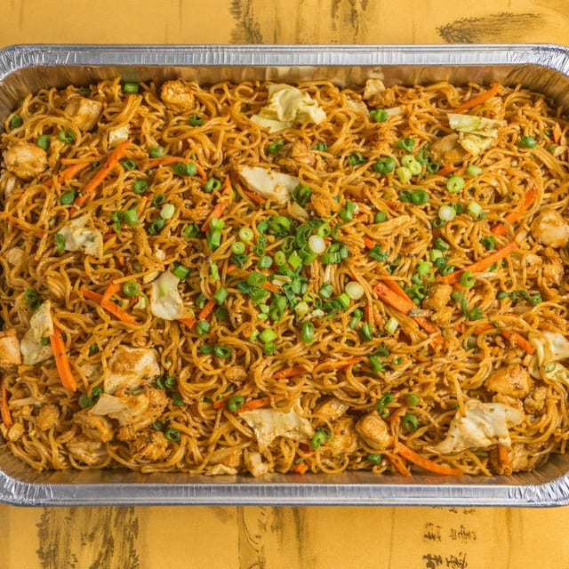 (Vegetable/Chicken) Noodles - Catering.